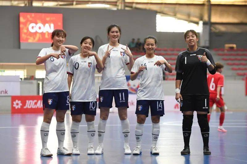 足球比赛中，女子团队实力不容忽视